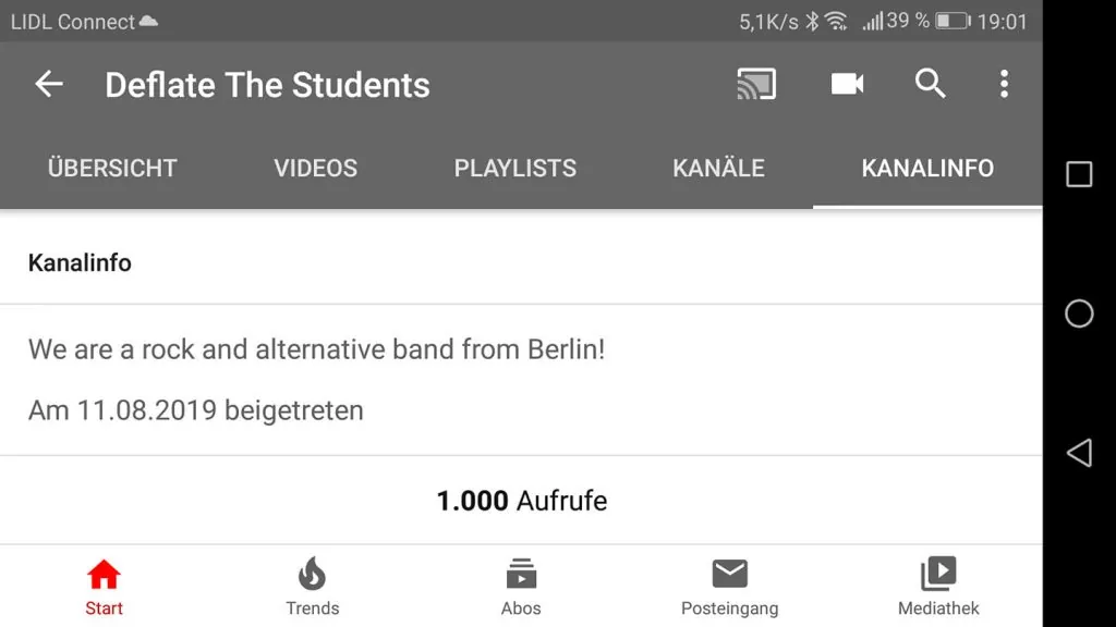 Screenshot der YouTube-App: Kanalinfo von Deflate The Students mit 1.000 Aufrufen